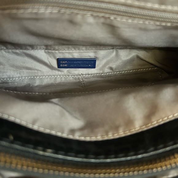 Cynthia Rowley Black Leather Top-Handle Purse - Picture 12 of 16